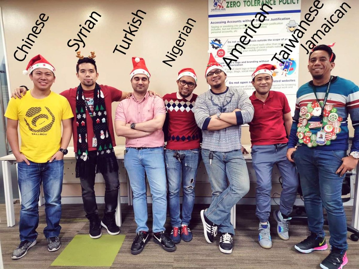ErikWithAK810's tweet photo. Happy Holidays!!!  

- SPS Leadership https://t.co/VmWAWircl8