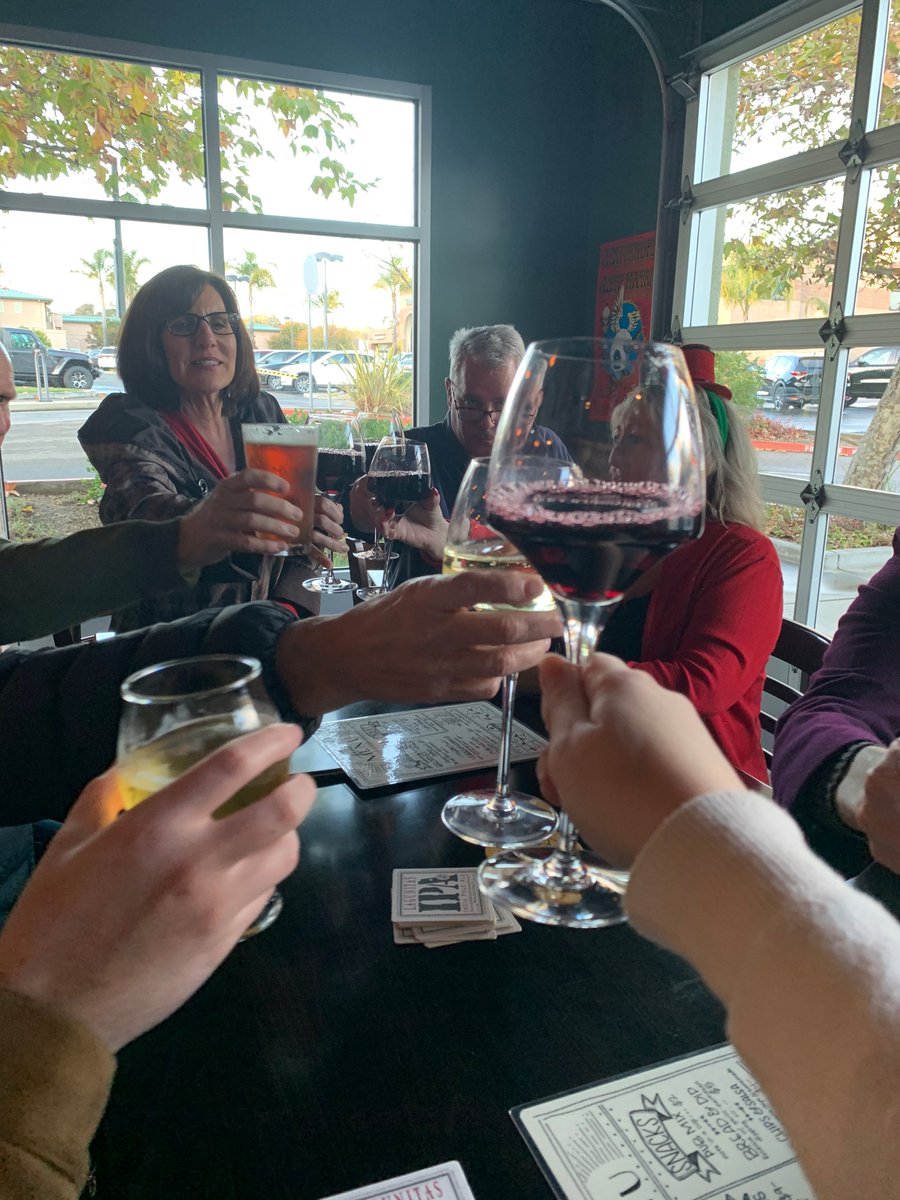 AMFMediaGroup's tweet photo. The #SLO office got a break from their desks and spent the day reveling in the beauty of the #HearstCastle and it’s recently finished Neptune Pool, then capped off their day with happy hour at Broad Street Public
House. #AMFMediaGroup https://t.co/DF4eLcRx1S