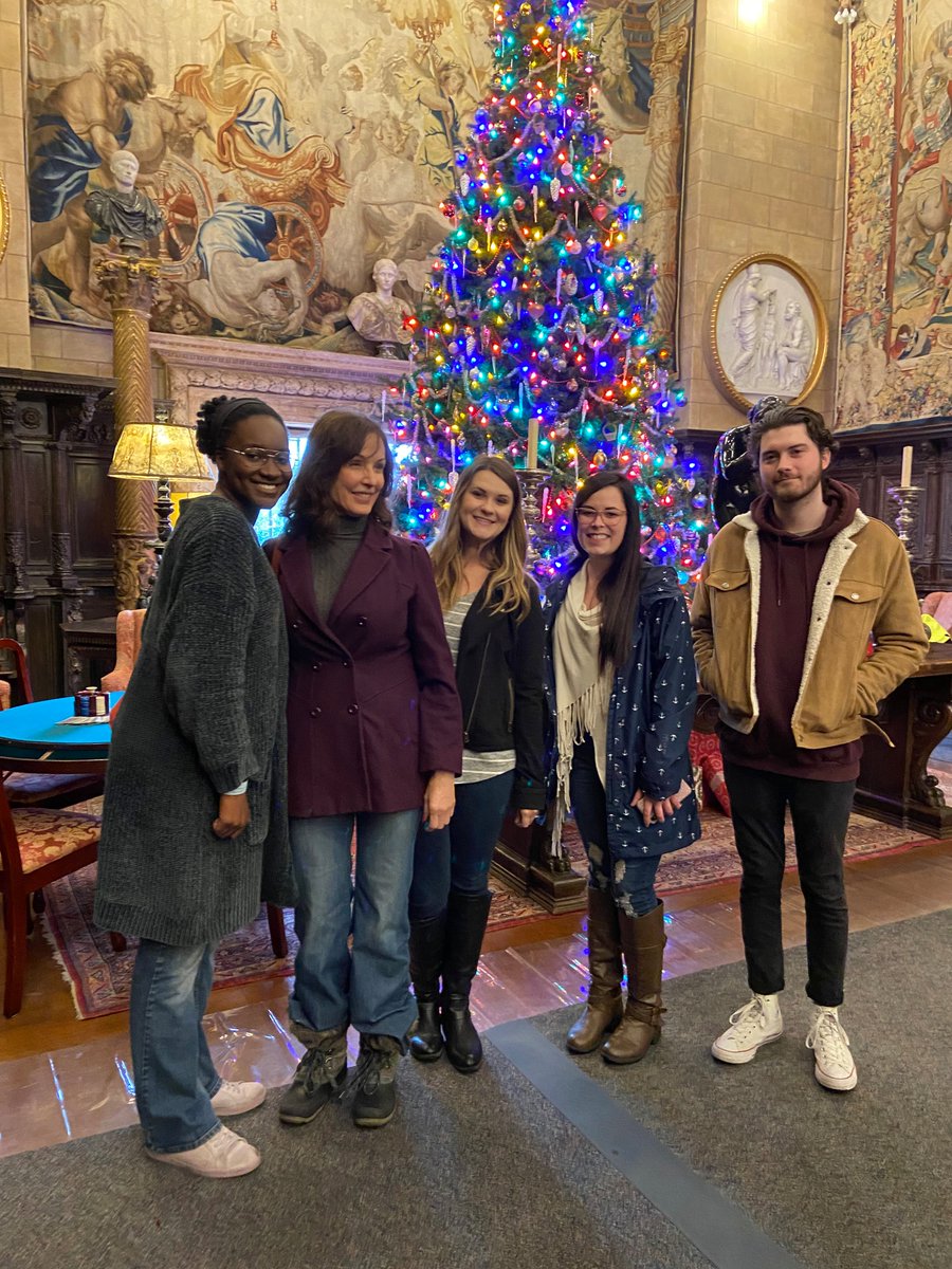 AMFMediaGroup's tweet photo. The #SLO office got a break from their desks and spent the day reveling in the beauty of the #HearstCastle and it’s recently finished Neptune Pool, then capped off their day with happy hour at Broad Street Public
House. #AMFMediaGroup https://t.co/DF4eLcRx1S