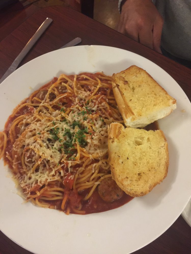 PeaceTreeJuice's tweet photo. Spaghetti and meatballs aka happiness in a bowl.🍝
.
.
.
#PeaceTreeJuiceCafe #PeaceTree #JuiceCafe #UT #Foodie https://t.co/HSJBPfXKbE