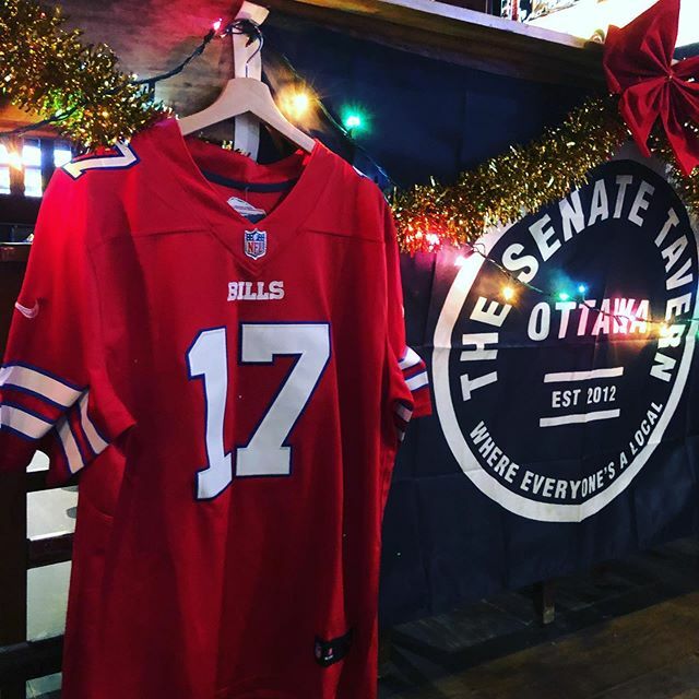 BuddyRyan613's tweet photo. Come watch the Bills crush the Pats tomorrow at Senate Clarence for a chance to win this beauty! .
#buffalo #bills #buffalobills #bills4life #billsbackers #billsmafia #ottawabillsbackers #ottawabillsfans #ottawa #buffalowings #senatetavern #senatebank #s… https://t.co/QULz1KArWn https://t.co/N8a9UT3atG