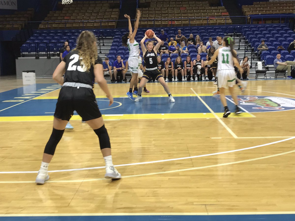 UNK_Athletics's tweet photo. Final from San Juan: @UNKWBB 91, PR-Mayaguez 51 Best start (12-1) in 18 years! All 13 Lopers scored with four in double digits led by Backes (17) #LopersInPR #PRClasico #NoMoreTraffic https://t.co/tvN681iNeF