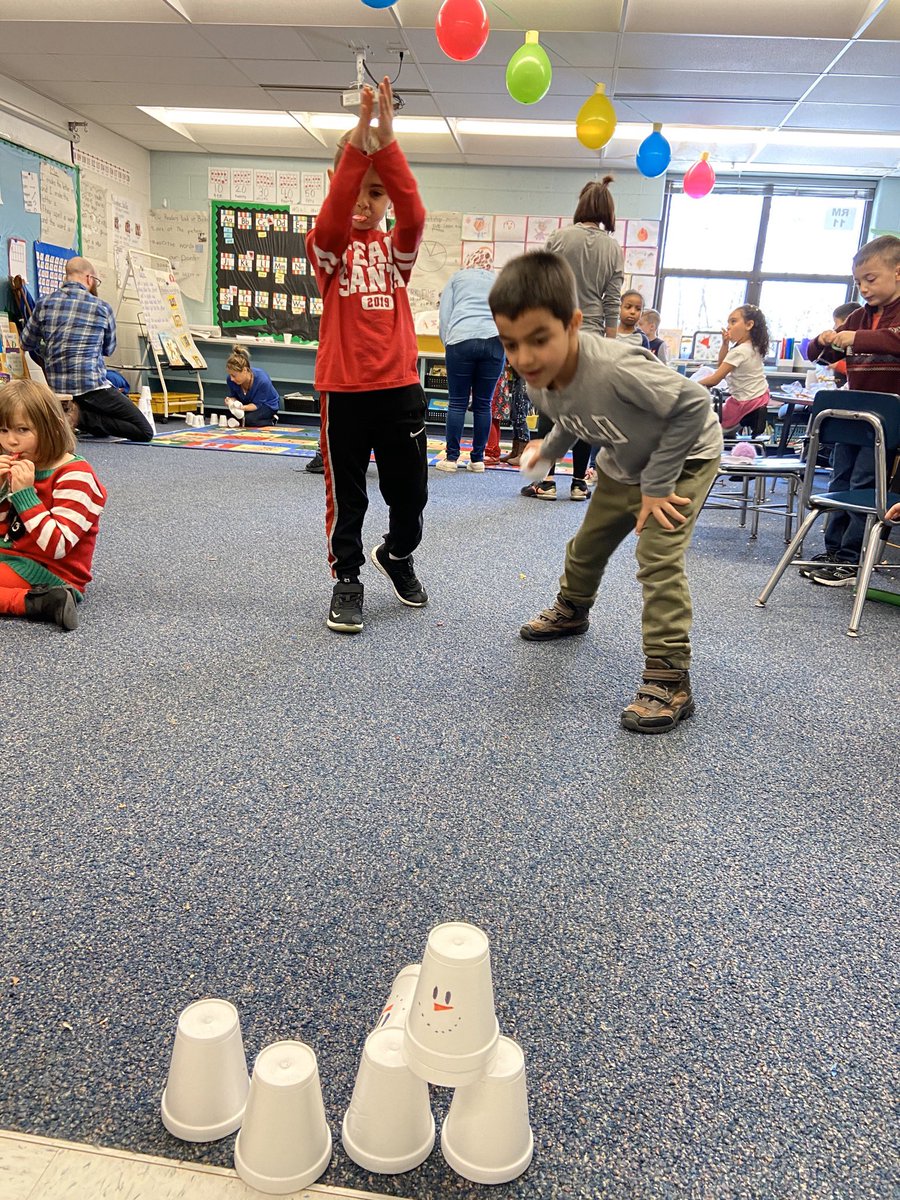 Lyndsey Rindler tweet media