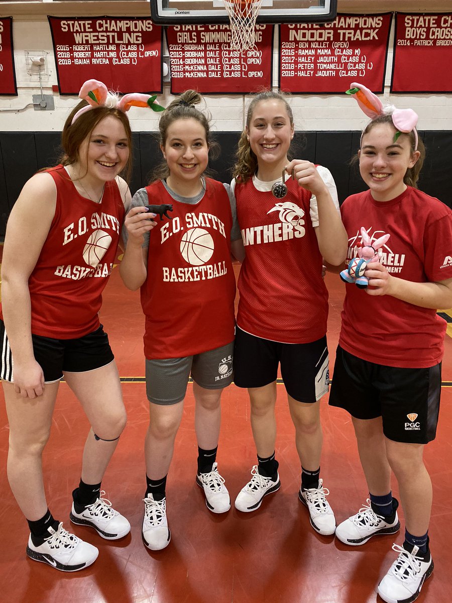 eo_girlsbball's tweet photo. Congrats on EO GBB win vs Wethersfield. Lockdown D - Taylor G; Energizer Bunnies - Kate M &amp; Lilli C; Panther of the Game - Felicia F! Come cheer us on Saturday as we welcome Enfield. JV at 12:30; V at 2:00! https://t.co/ZkhCr0n9WY