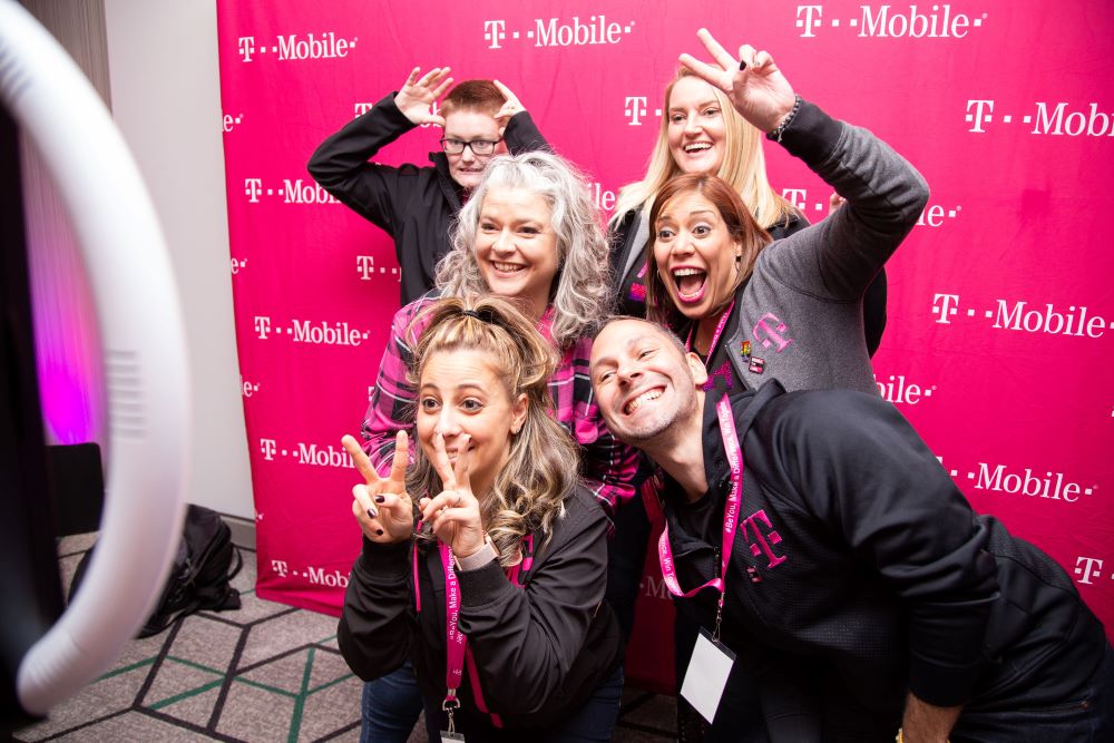 HolliMartinez1's tweet photo. Today @TMobile was named one of the Best Workplaces for Diversity in America by Fortune! This wouldn’t have been possible without the D&amp;I Network Members at T-Mobile working every day to create an inclusive culture. Thank you for continuing to #beyou #TeamMagenta! https://t.co/QI27EH2kUt