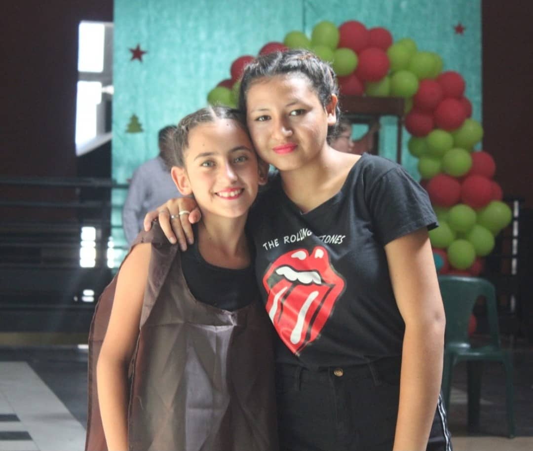 gonzaloroldan09's tweet photo. Hoy fue el cierre de año de la FUNDACIÓN JUAN XXIII (el Chivero) y del MERENDERO CARITA DE ESPERANZA (La Bombilla) y como siempre estuvimos acompañando a los referentes, que todos los días desde sus organizaciones luchan por un mundo más justo para todxs.
#SEPyAA #CEPLA #SEATyDL https://t.co/3SuRHepr26