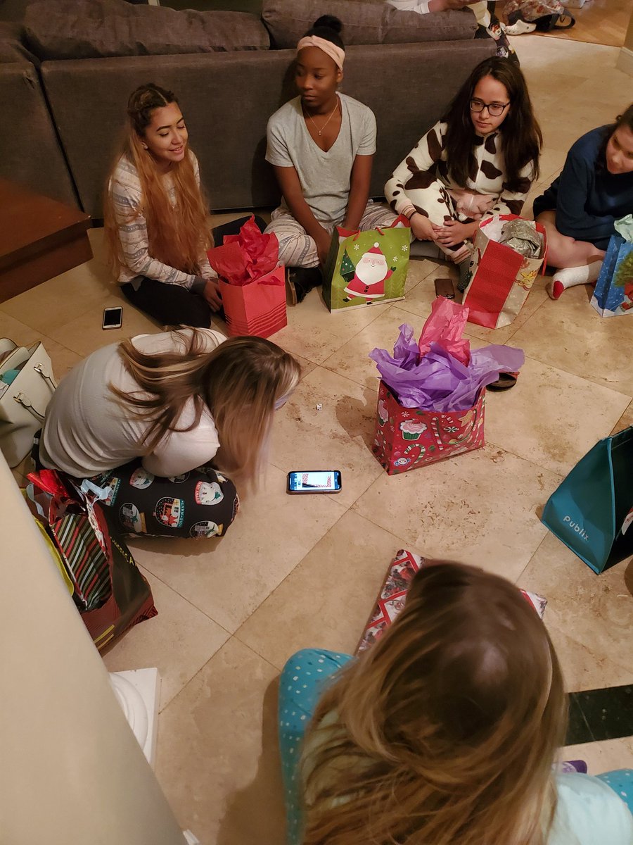 teacherlyf's tweet photo. Innovation Dance Team's holiday party! So much fun playing the gift game! #IDT19 #friends #passleft #passright #iwanttheBIOFREEZE #danceteam @mmfraine https://t.co/kQdiRH8nEt