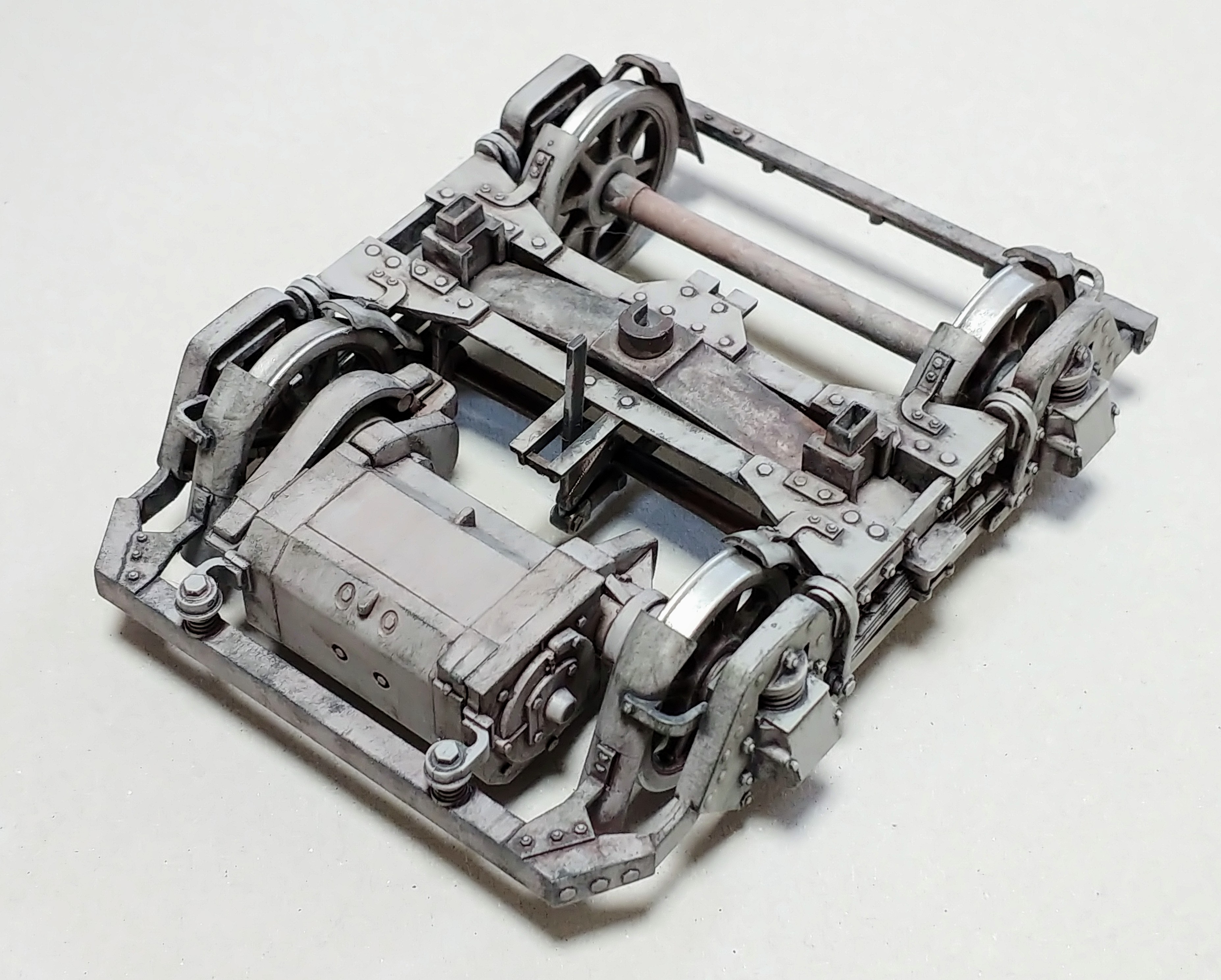shemens bukkake  プラスチックモデル「1/24 東京都電6000形」、模型苦手な私が恥ずかしながら台車を塗装してみました。  部品を全部一気に組み立てた後で、成形色の上に、薄めた茶色のエナメル塗料をドバドバぶっかけただけですが重量感がでました。 エアブラシも ...