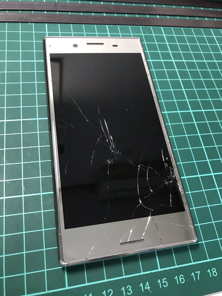 I Ss豊橋店スマホ修理ipad修理switch修理ガラスコーティング V Twitter 本日は Xperiaxzpremium 画面割れでタッチが一切効かないですのでフロント液晶パネル交換からスタート どんな機種の不具合でもご相談下さい スマホ修理豊橋市 Xperiaタッチ効かない
