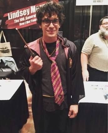 Tefi57369034's tweet photo. I mean look at him
#bobsday #Bellarke #The100 #bellamyblake #BobMorley https://t.co/3BxtzB66x7