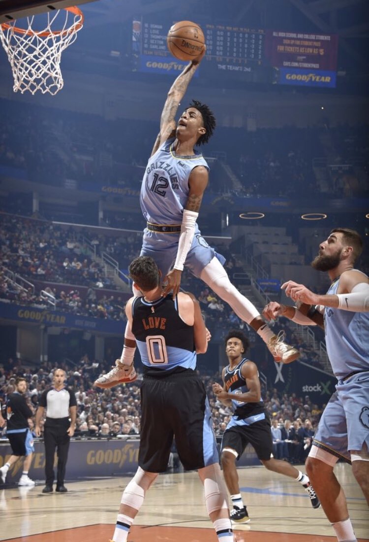 redapples's tweet photo. Ja Morant makes the Missed Dunk Hall Of Fame https://t.co/SF18UubLJJ