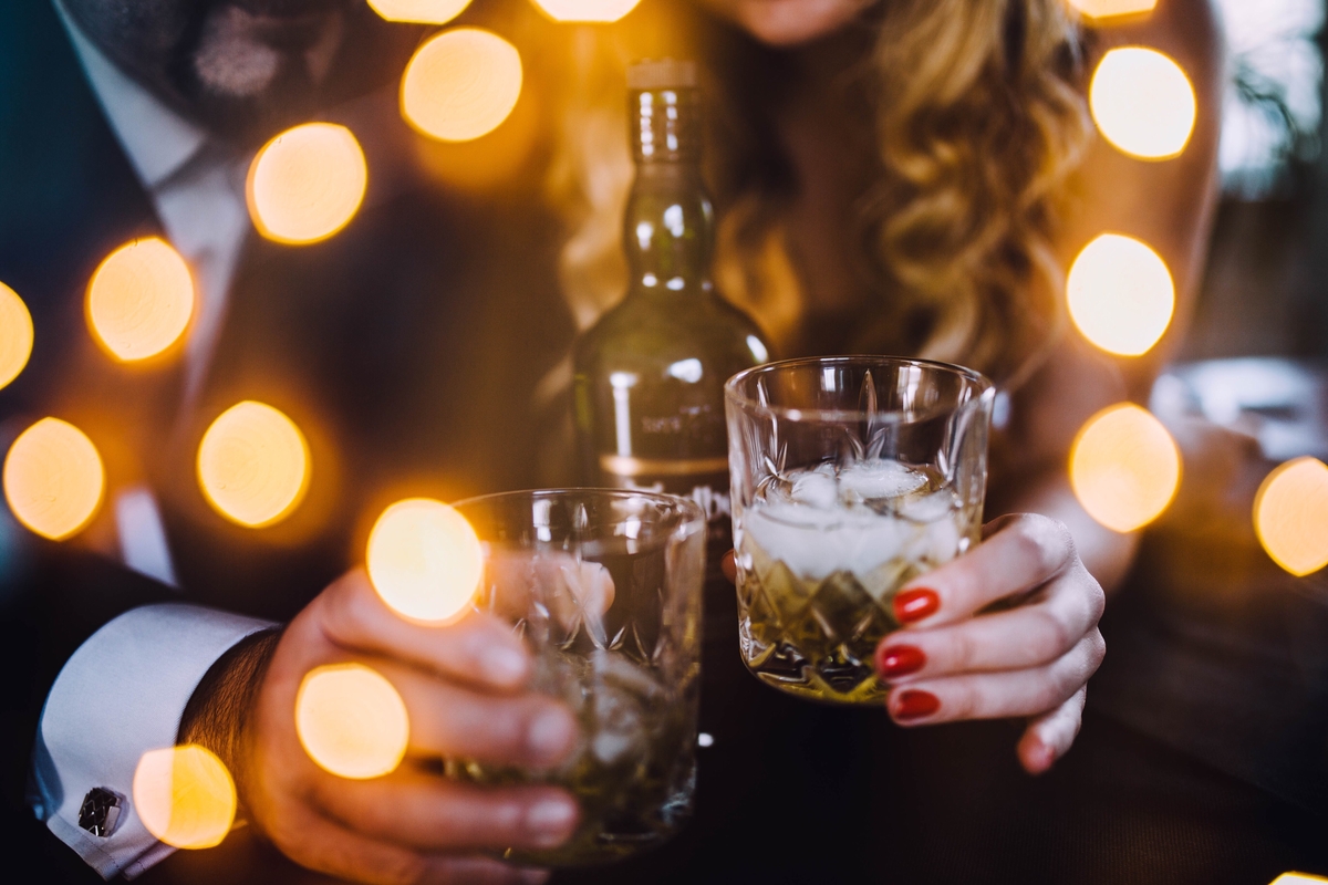 Our Bubbles &amp; Bow Ties Party has a way of keeping you in high spirits. Join us as we sip champagne, savor chef-prepared bites, and dance the night away during New Year's Eve. Tap the link to book: bit.ly/332Gffy