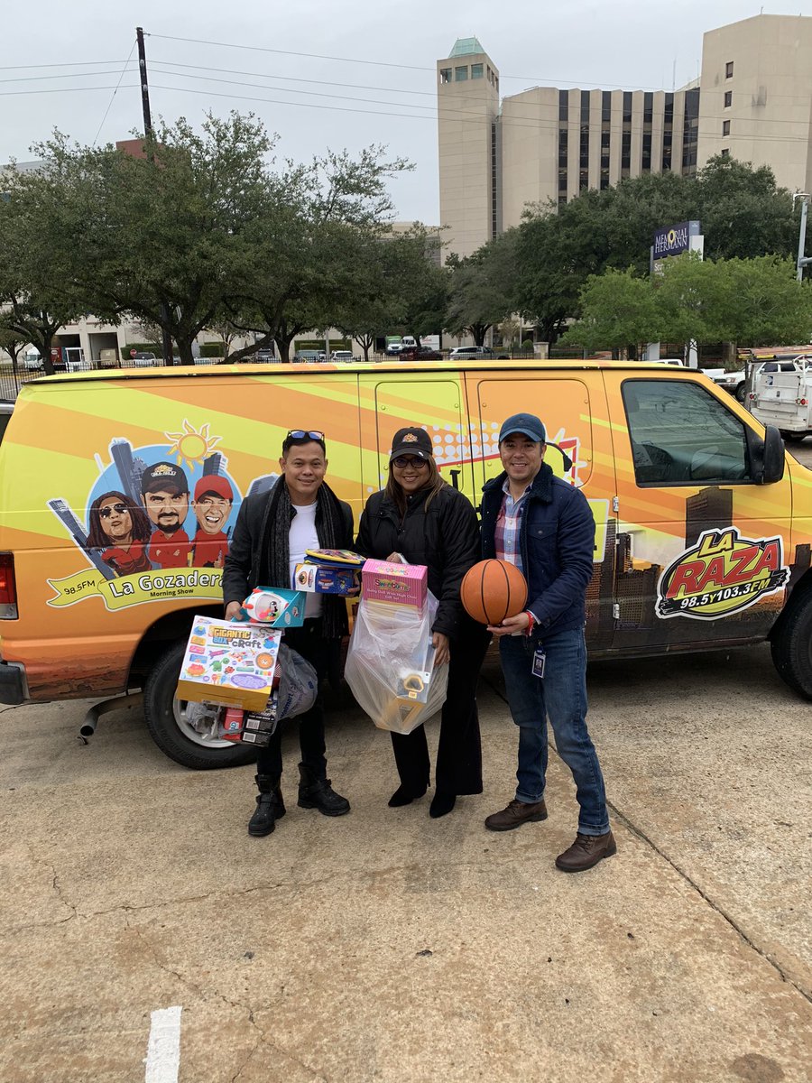 CORERealtyTx's tweet photo. Our Adopt a Family part II is this coming Sunday at our CORE REALTY and Title company office @ Beechnut in partnership with LaRaza Radio station. Grateful for them for donating the Toys. Thanks Theresa for coordinating and facilitating the event. ❤️🙏🎄 https://t.co/isGOriuDeP