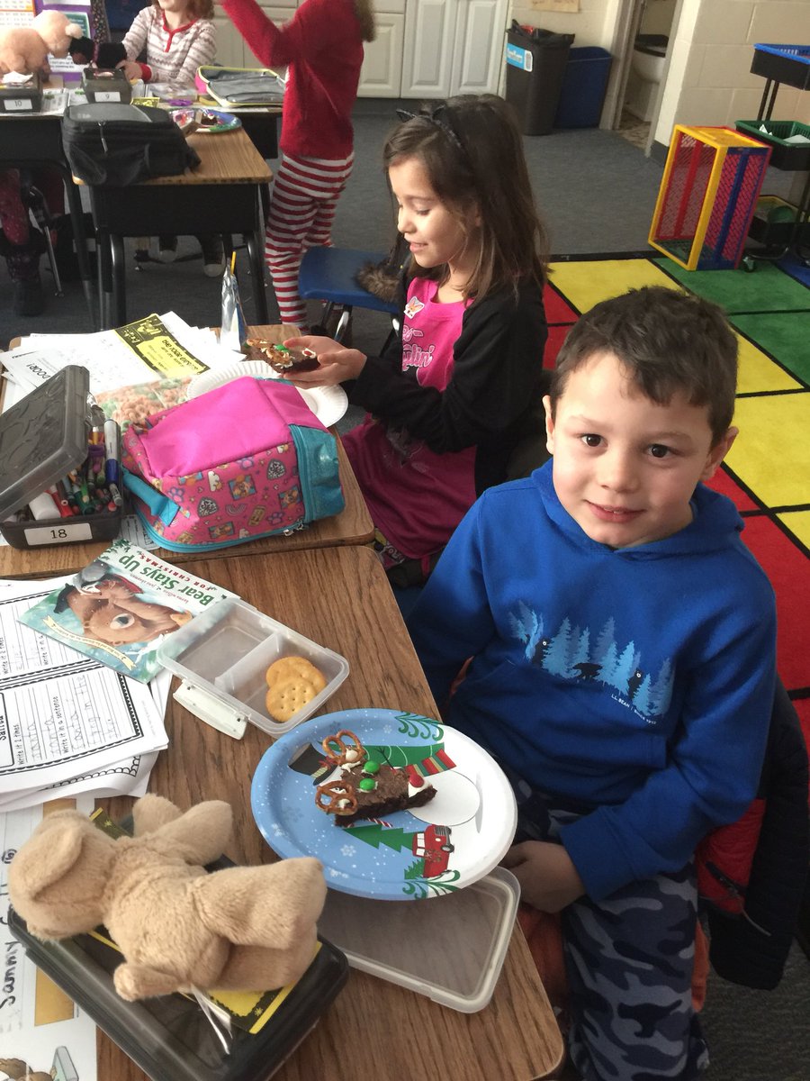 NS_Grade2's tweet photo. Holiday book exchange in Mrs.Murabito’s class https://t.co/FU1mVWrm0Q