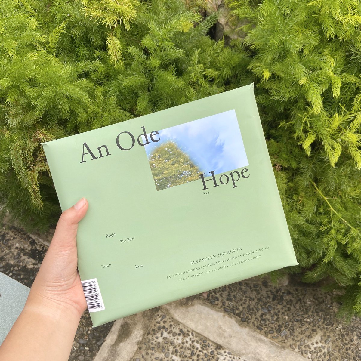 wonjisoonie's tweet photo. 💎 An Ode album giveaway! 💎

- Hope ver, unsealed
- PH only!
- Rt, comment your bias &amp; tag @pledis_17
- Ends on my birthday, Jan 11! ❤️ https://t.co/4WMvjKcXAS
