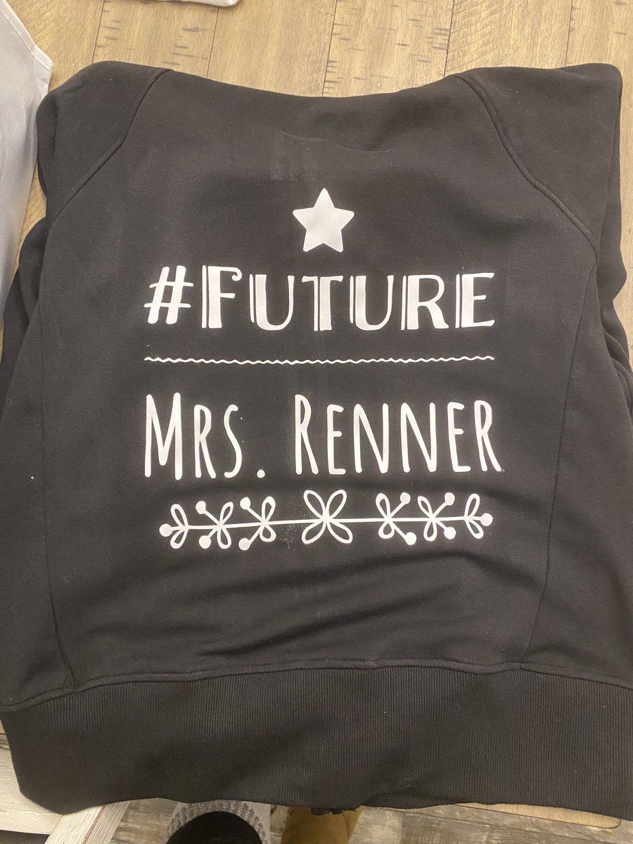 Practical_Sam's tweet photo. So the girls at work know I love @Renner4Real and had this made for my secret Santa present!!!! A girl can wish right?! 😍🥰🤞🏻#JeremyRenner #hawkeye #secretsantapresent https://t.co/CP1BzM2H4T