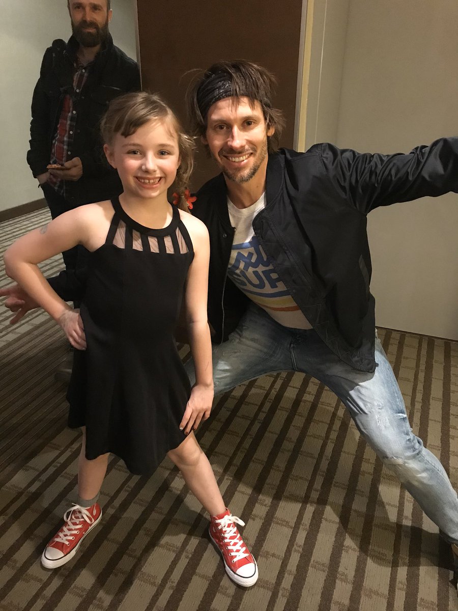 Iheartvws's tweet photo. @WalkOffTheEarth @walkoffmarshall ❤️ Wotelings have tons of memories and lots of videos to keep in our hearts. Self care is so important to keep a priority, we will miss you! Much love to you @walkoffmarshall  From Ava and Melissa https://t.co/8ZZJdmFDiz