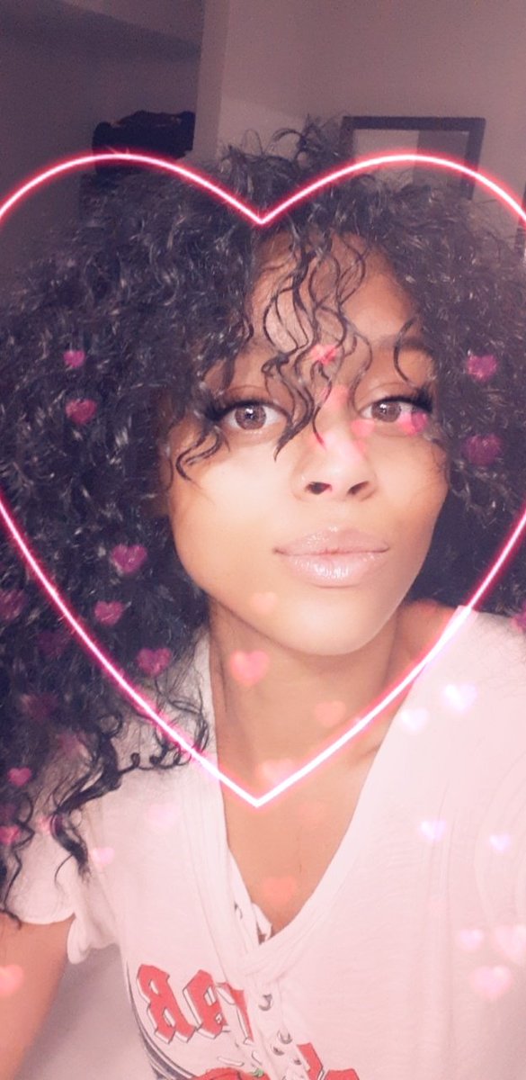 VndvaMvnae's tweet image. A lil razzle dazzle for ya timeline 😉