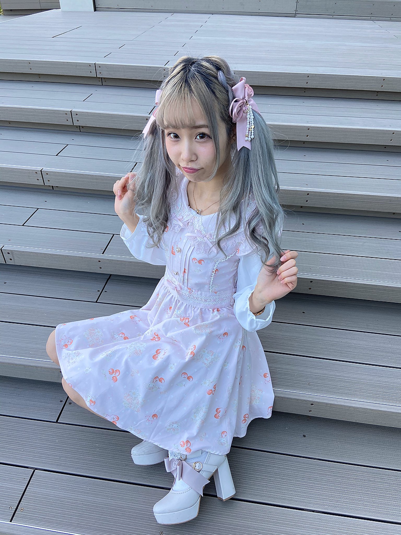 27-1♡★930  専用 リズリサ① 2017 マイメロ ワンピースのみ♡ リズリサ ワンピース マイメロ マイメロディ リズメロ - メルカリ