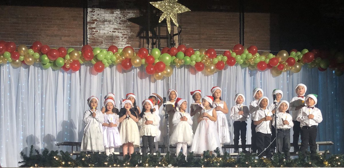 ConsortiumDC's tweet photo. These little ones brought down the house at the #ChristmasShow @shschooldc! 🎄

#CCAChristmas #CCALaughter #CCANavidad #CCAJoy #CCAWonder #CCA #CCACelebrates https://t.co/lZpDc1rMsE
