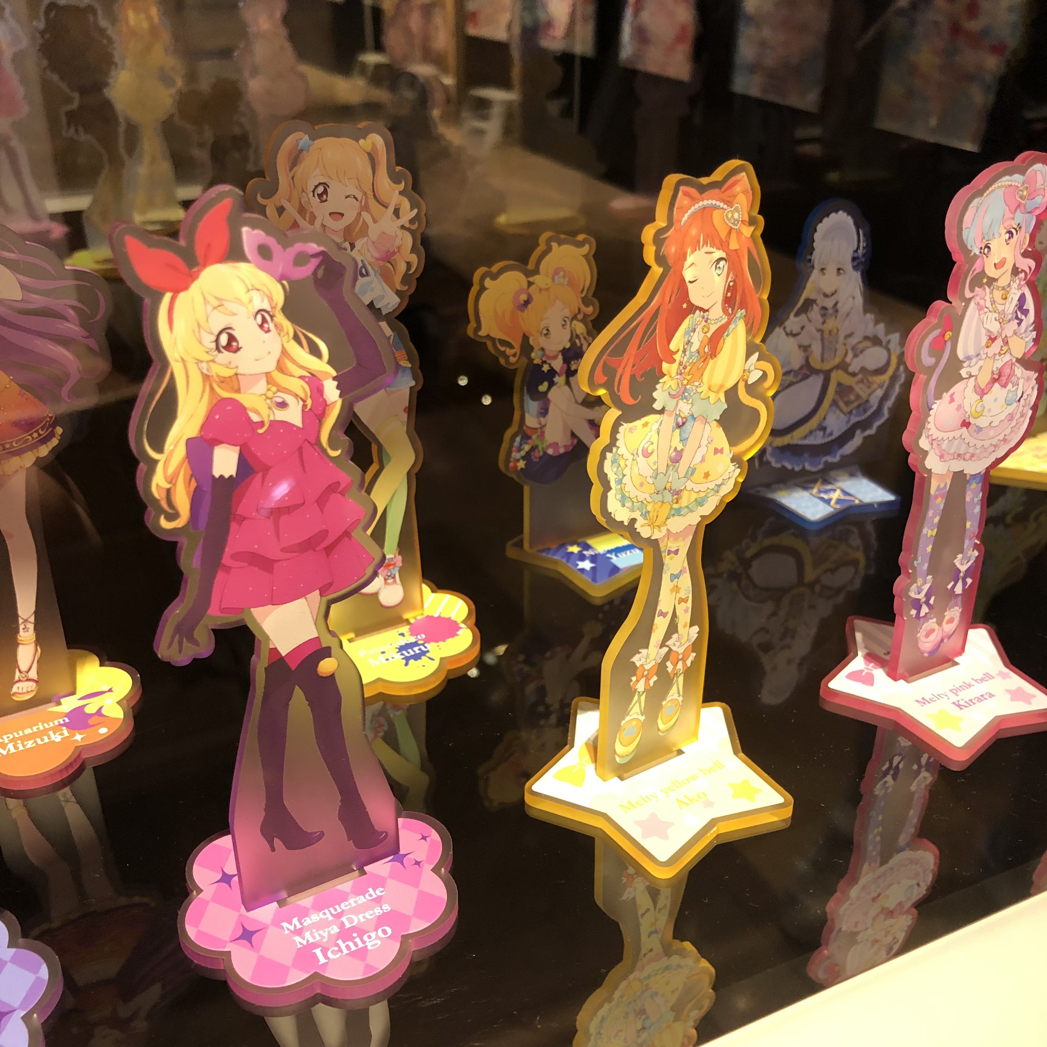アイカツ!シリーズ データカードダス公式 on X: アイカツ!シリーズ データカードダス公式 on X: