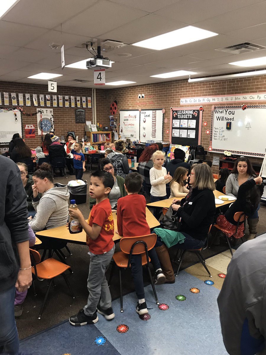 CSSD11Fremont's tweet photo. Kindergarten teachers hosted a pancake breakfast and holiday celebration at Fremont! Thank you for bringing our families together! @CSSD11 https://t.co/mMtKWsiqSC