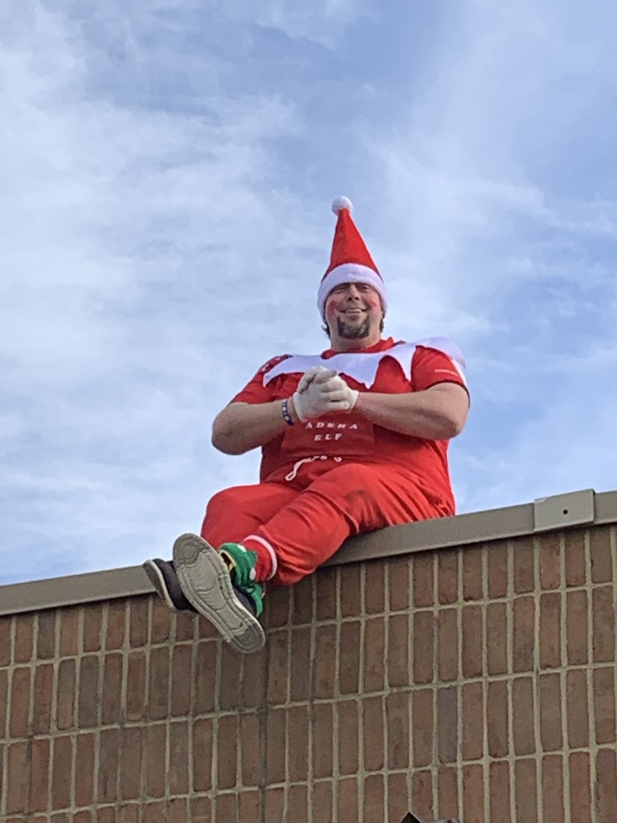 Lesley ferguson tweet media