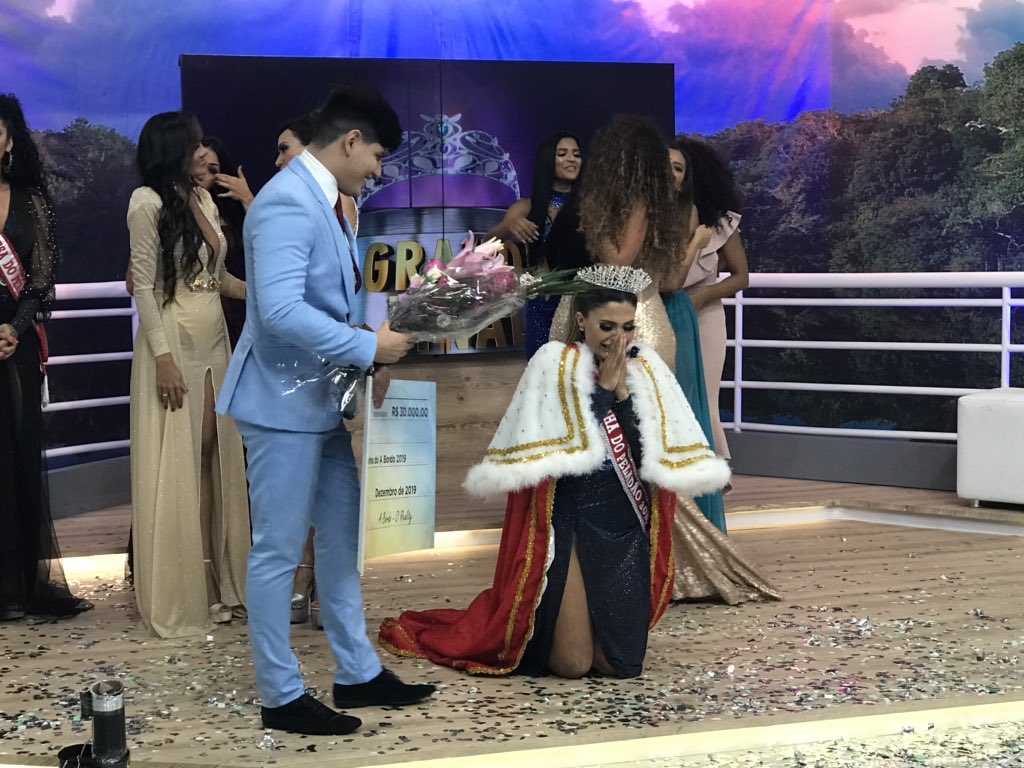 Quezia Barros é rainha do Peladão 2019 #abordooreality 👑