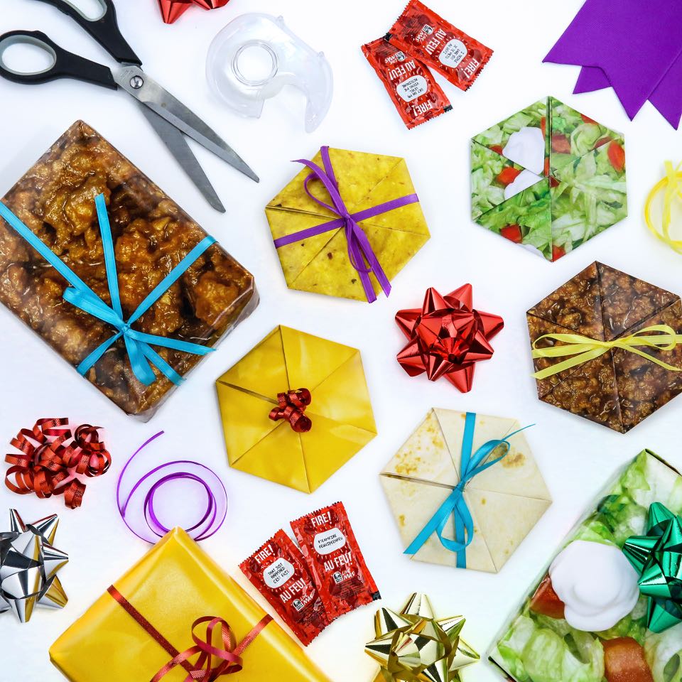 Gift wrapping suddenly became much more fun 🤩#crunchwrap #wrapping #christmasprep