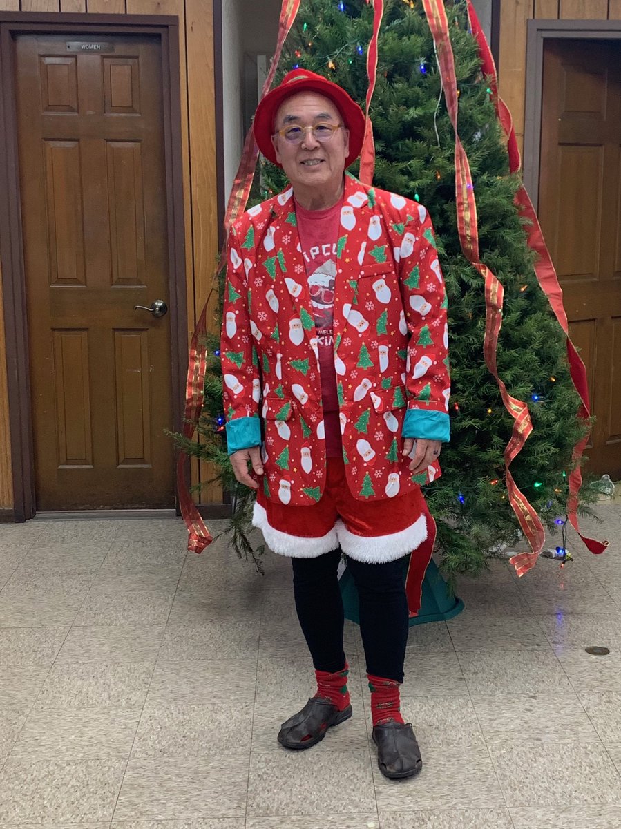 CommercialLbr's tweet photo. Company Christmas party.  Thank you to our amazing employees.   You make it happen.  #teamclcandppi# #ouremployeesareournumberoneasset https://t.co/UFWztDrRDh