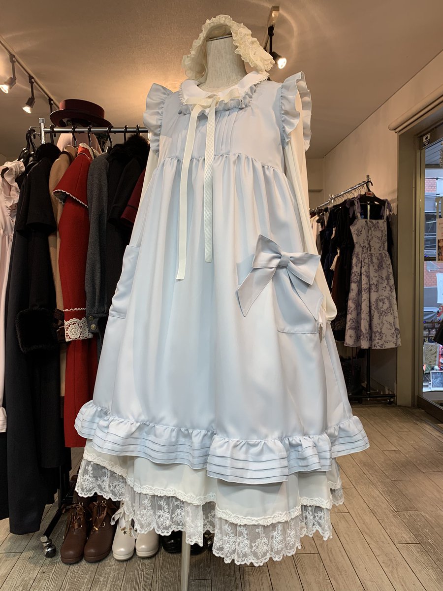 Atelier Pierrot Physical Drop入荷情報 エプロンドレス 白チェック ピンク 水色 23 650 お待たせいたしました Physical Dropのエプロンドレスの入荷です 早い者勝ちです 合わせたワンピースはatelier Pierrotのアマービレドレスです