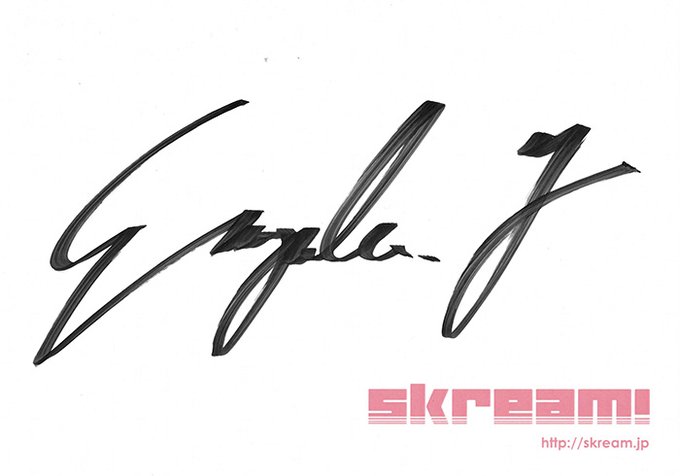 フォロー＆RTで応募】山本彩のサイン色紙プレゼント。様々な