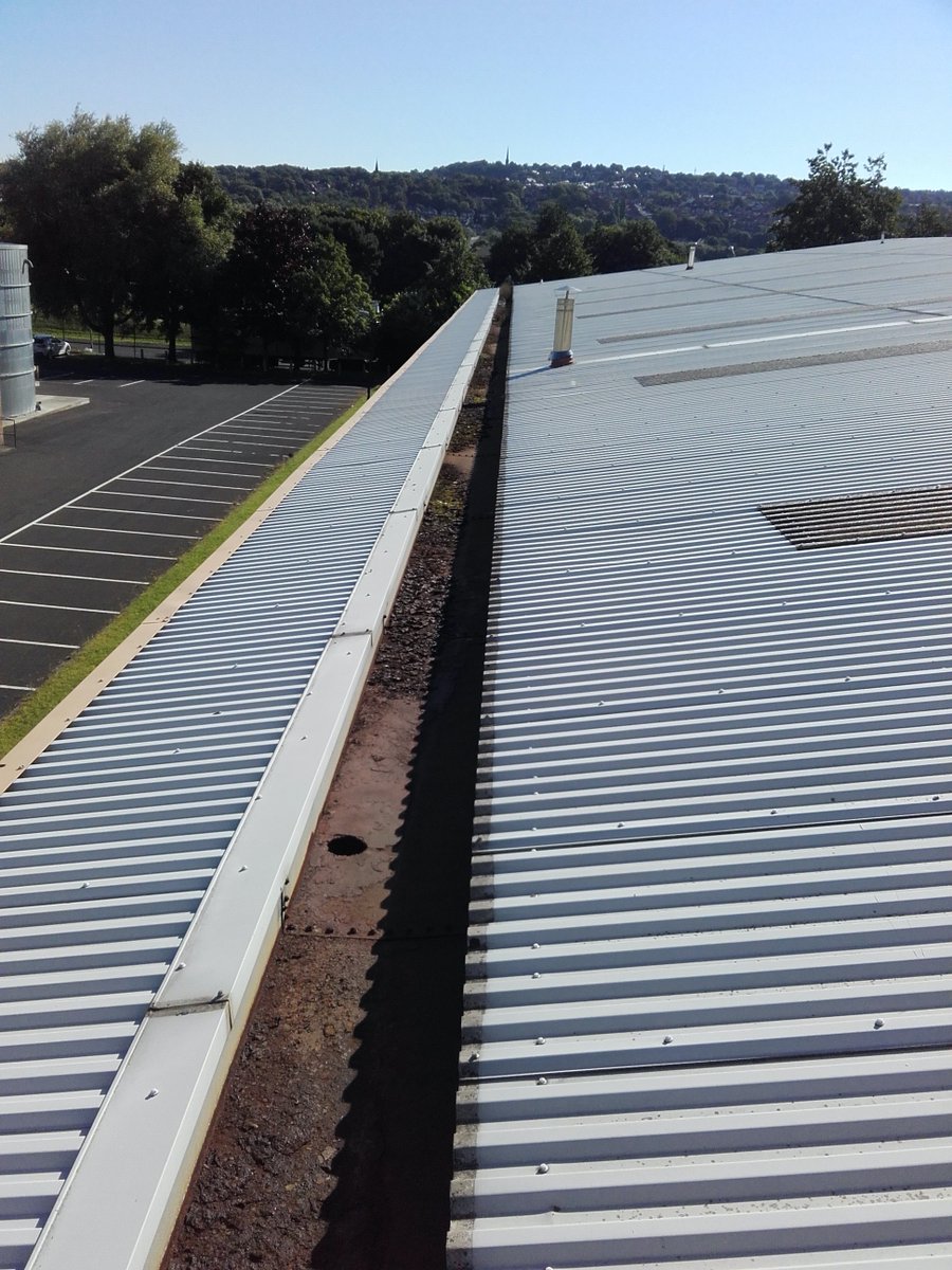 DonkinGroup's tweet photo. Whilst we take on contracts up to £3m in value, our small/specialist works division is a huge part of our group activity. Here's a small selection of some projects we have completed in 2019 starting with these heavily dilapidated gutters re-coated with @GiromaxT products... https://t.co/mSjPRNsLep