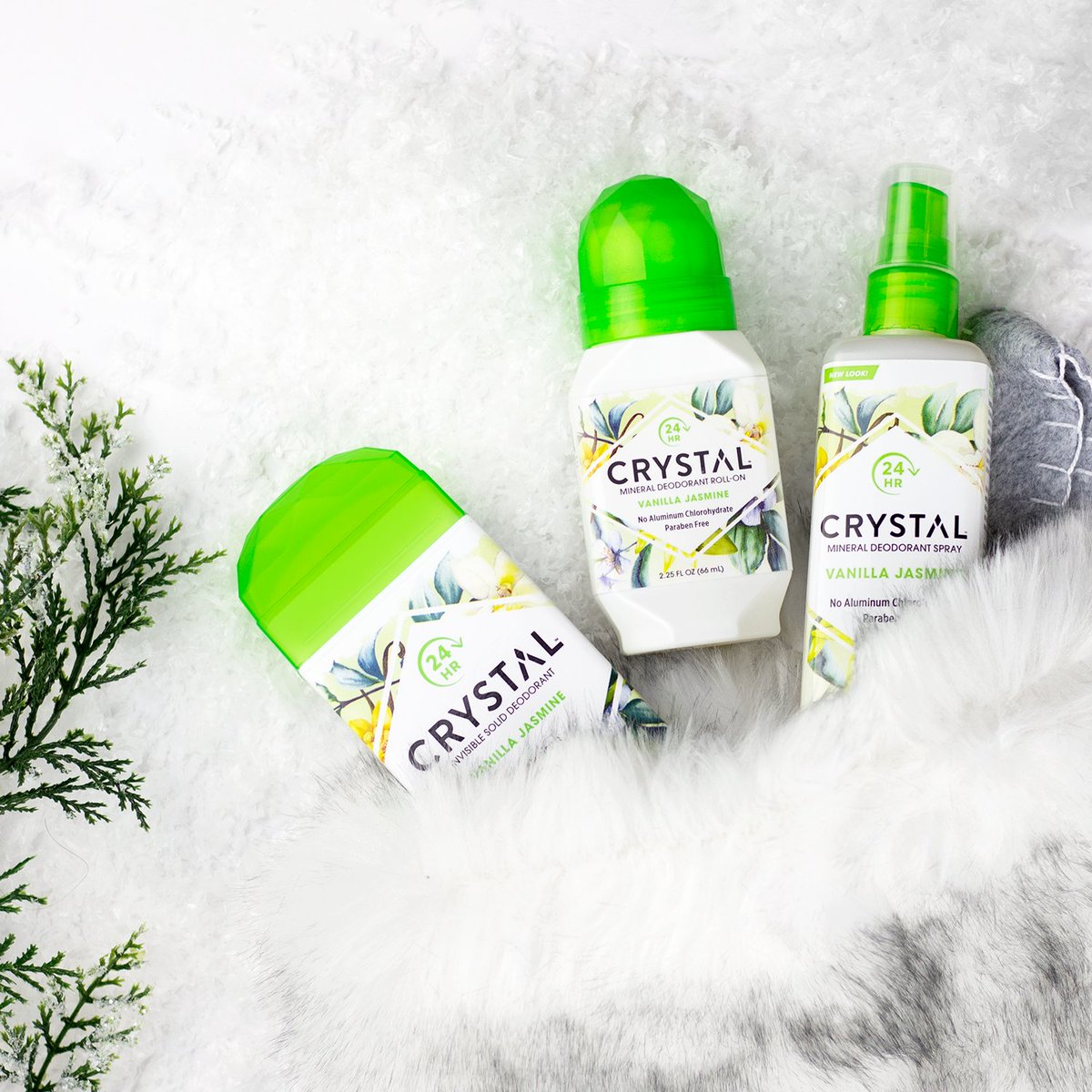 Time️ to trim️ the️ tree️ and️ stuff️ those️ stockings!️️
#FaLaLaLaLa️ #TheHolidaysAreHere