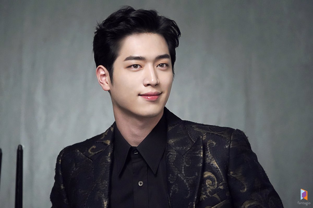 Корейский актер джун. Со Кан Джун. Со Кан Джун SEO Kang Joon. Со Кан Джун актер. Со Кан Джун 2019.