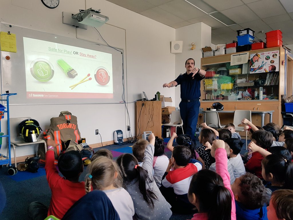 MsRSuh's tweet photo. Thank you to Firefighter Andrew who visited us @Tdsb_WestPrep to talk to us about the ABC's of fire safety! ๐จโ๐๐ฉโ๐ Is it safe to play or should you stay away? Do you have a family escape plan for a fire emergency?๐ฅ#safetyfirst #communityengagement #communityexpert https://t.co/OlVHXd3CoE