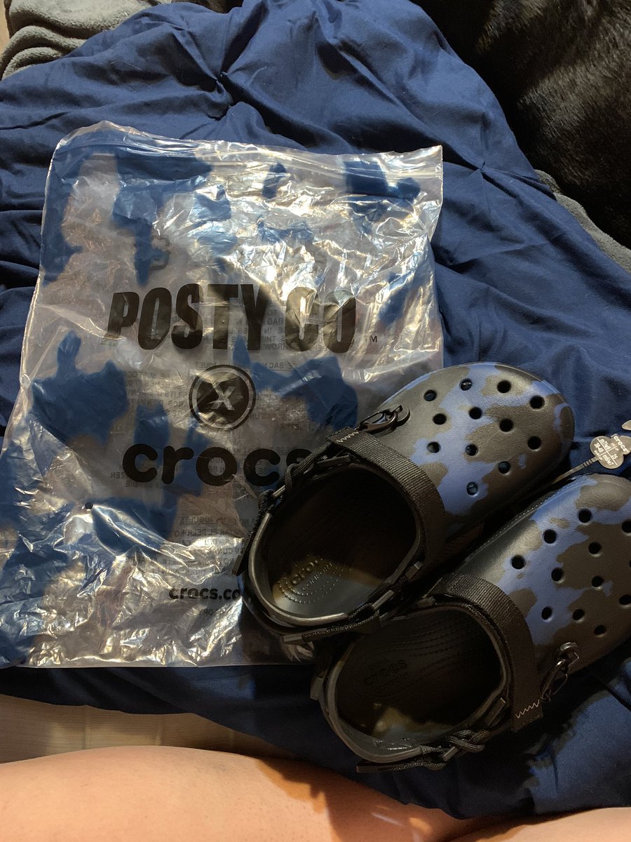 AlliyahPullins's tweet photo. @PostMalone I love you sm can we be best friends #postycrocs https://t.co/kmbt3iCYQq