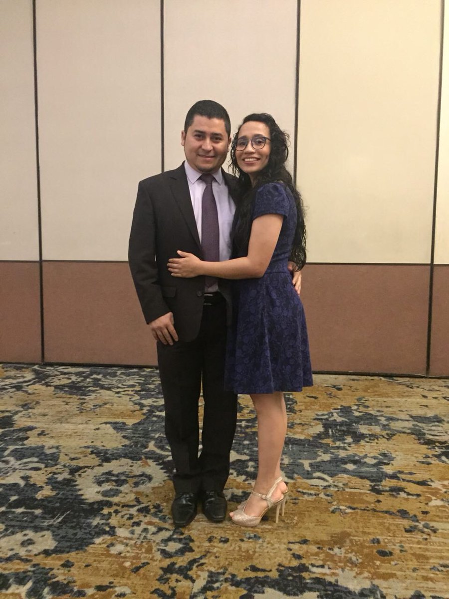 ribagr's tweet photo. Bendecido con esta preciosa mujer a mi lado #Drym https://t.co/86bXXmXRQW