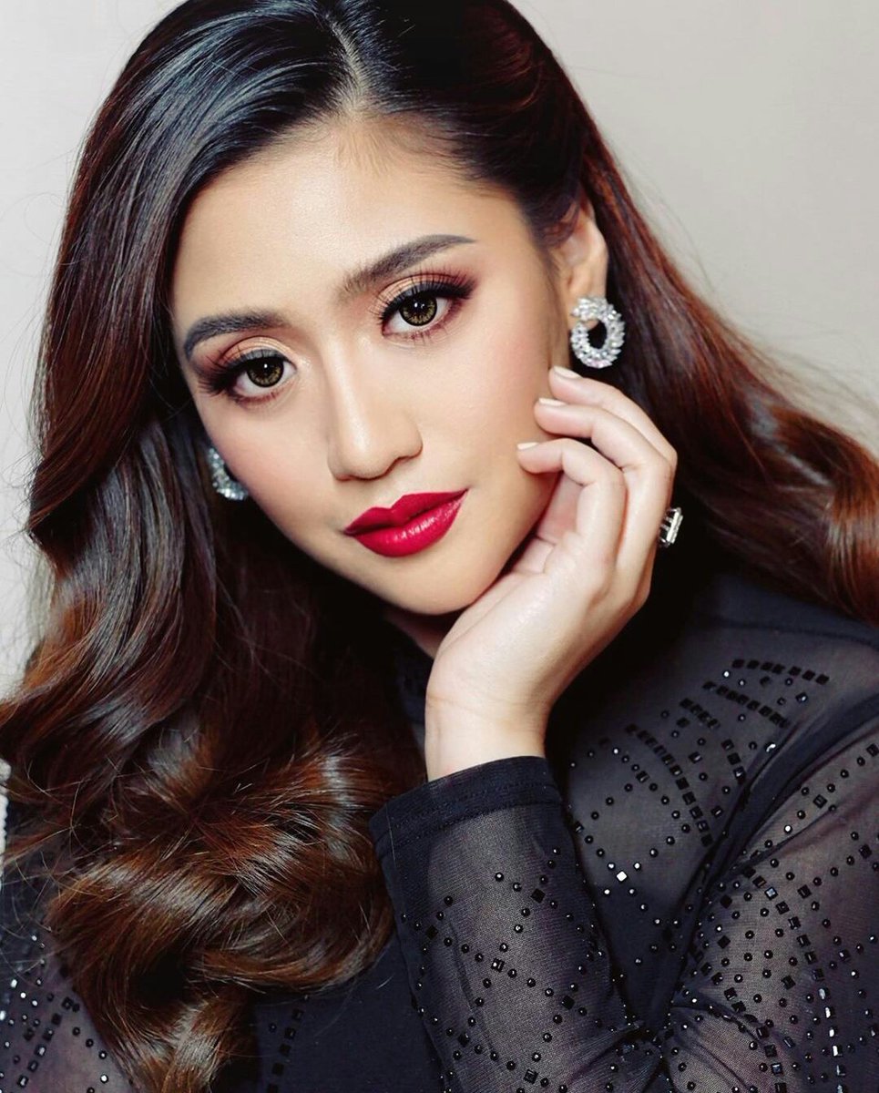 its_Morissette's tweet photo. worthy to repost ... so gorgeous #MORIficent✨ https://t.co/Q4pWSQa7IR