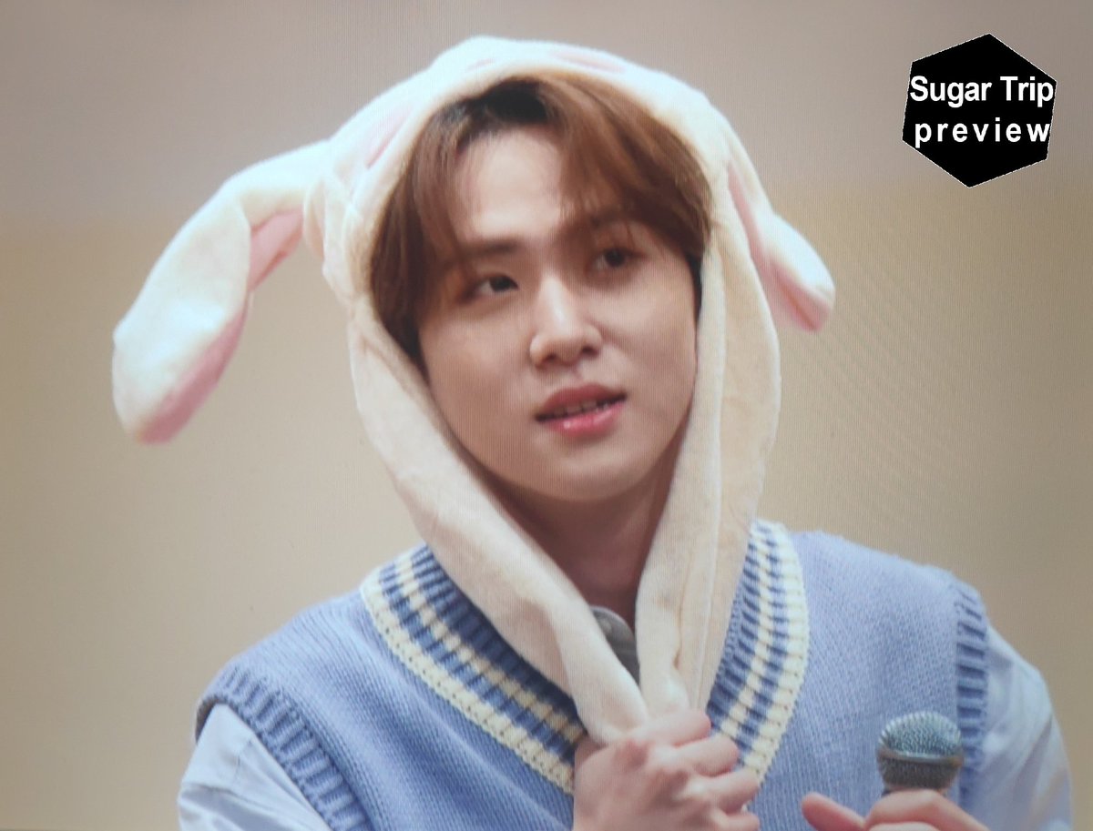 sugar_trip787's tweet photo. 191221 심석홀 2019 시즌그리팅 팬사인회 프리뷰 #동한 #김동한 #KIMDONGHAN https://t.co/LSHSv77gok