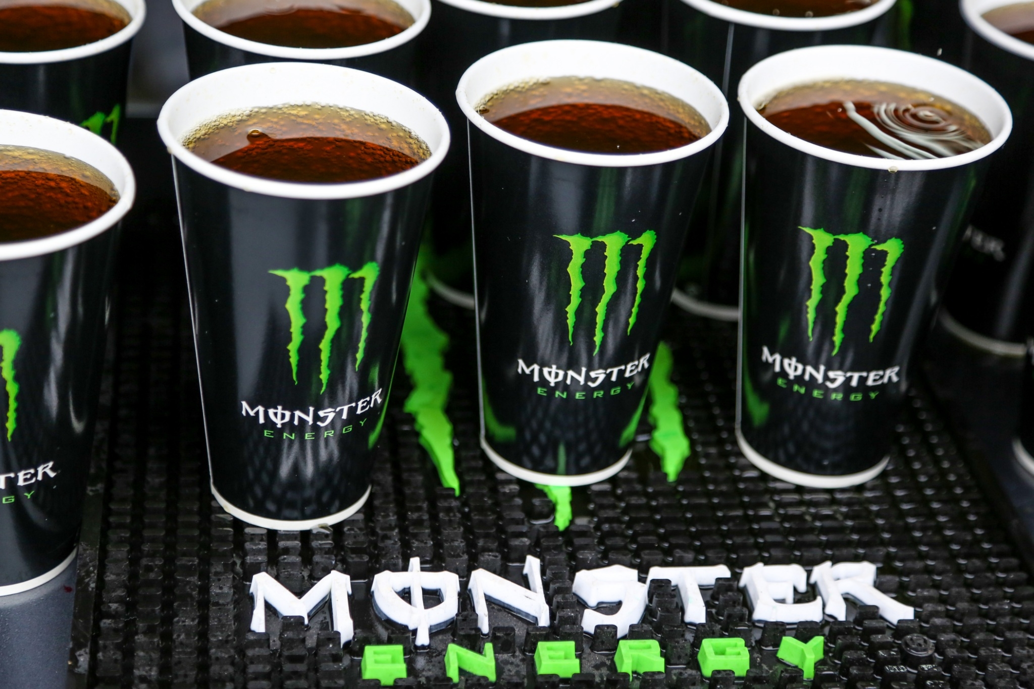 ポルノ超特急 モンスターエナジー無料配布中 Monster Energyブース限定のキャンペーンもお見逃しなく By車内販売員 Monsterenergy Pue19 ポル超 Rottengraffty ポルノ超特急 モンスターエナジー無料配布中 Monster Energyブース限定のキャンペーンもお見逃しなく By車内販売員 Monsterenergy Pue19 ポル超 Rottengraffty