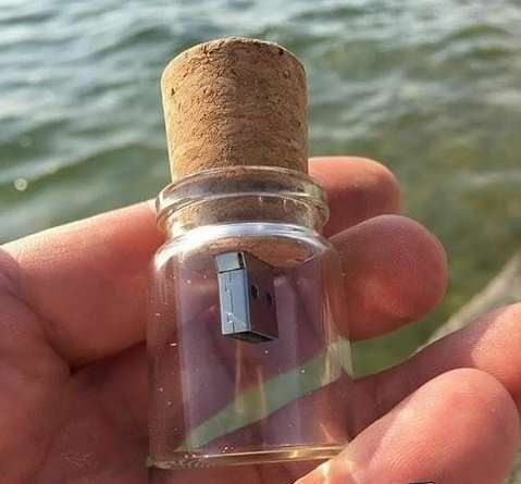 Современное письмо в бутылке 🌊
