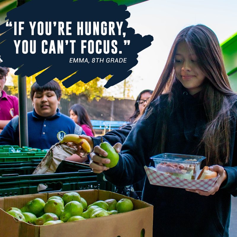 ASASBayArea's tweet photo. The first thing our All-Stars do after checking in is have a healthy snack. From nutritious foods like chicken &amp; rice to fresh fruits &amp; vegetables, snacks ensure students are able to focus on learning. Help us continue to serve a healthy snack every day. https://t.co/pJfUUhFdES https://t.co/DC3hLxxPsU