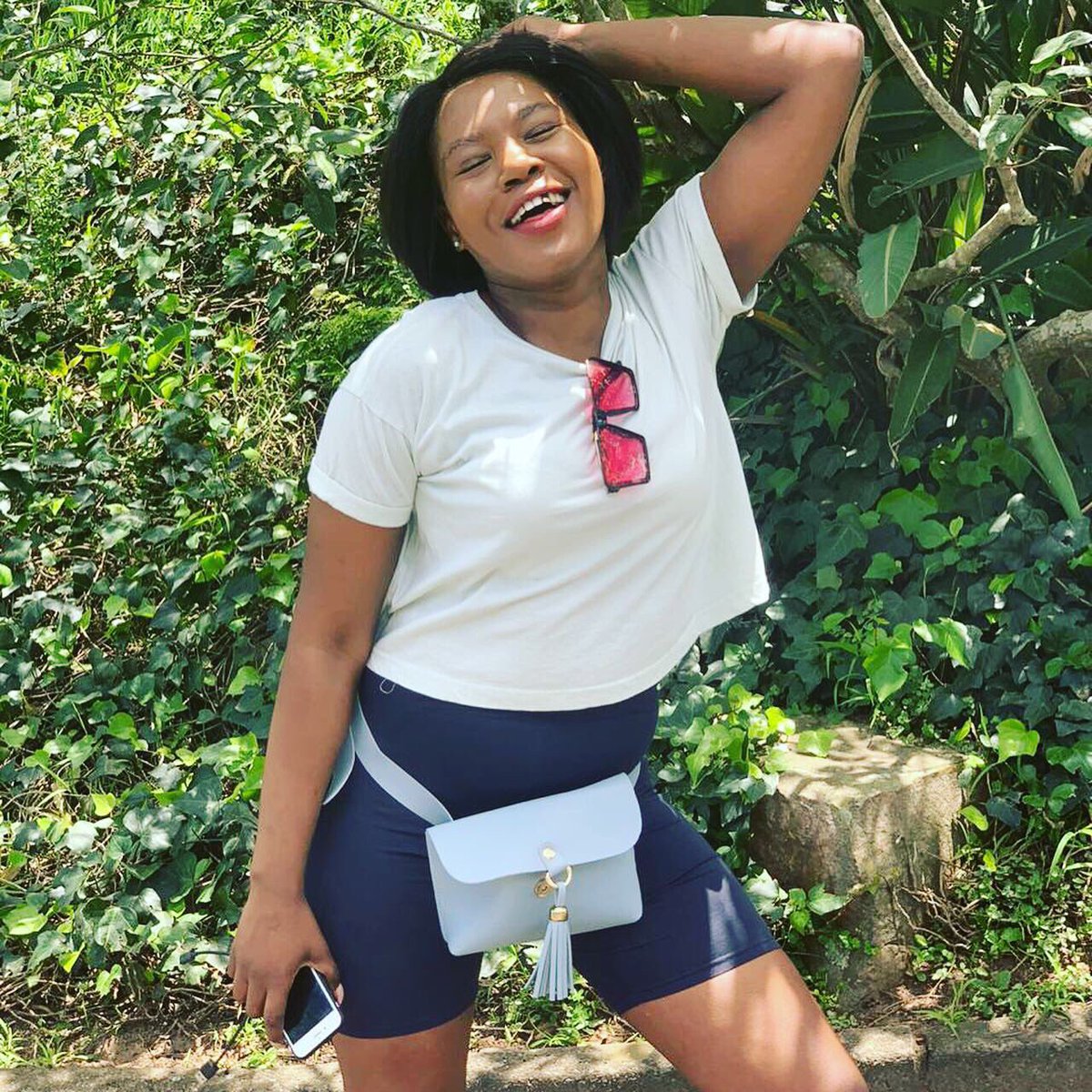 AwakeSp's tweet image. Family❤️💐