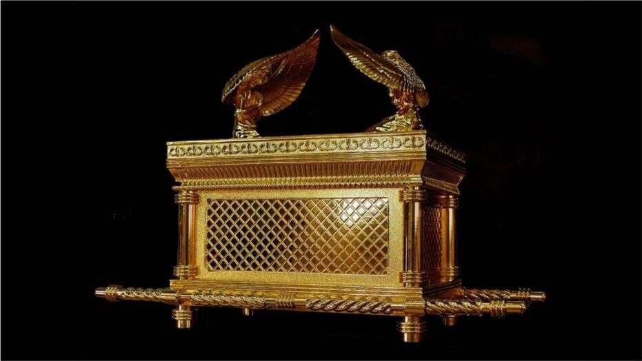 They were officially 9 members.But many believe their official stated purpose of protecting pilgrims was simply a coverThe first thing they did was a survey of the Mount, including all the underground passages, there’s a belief that they may have found the Ark Of The Covenant.