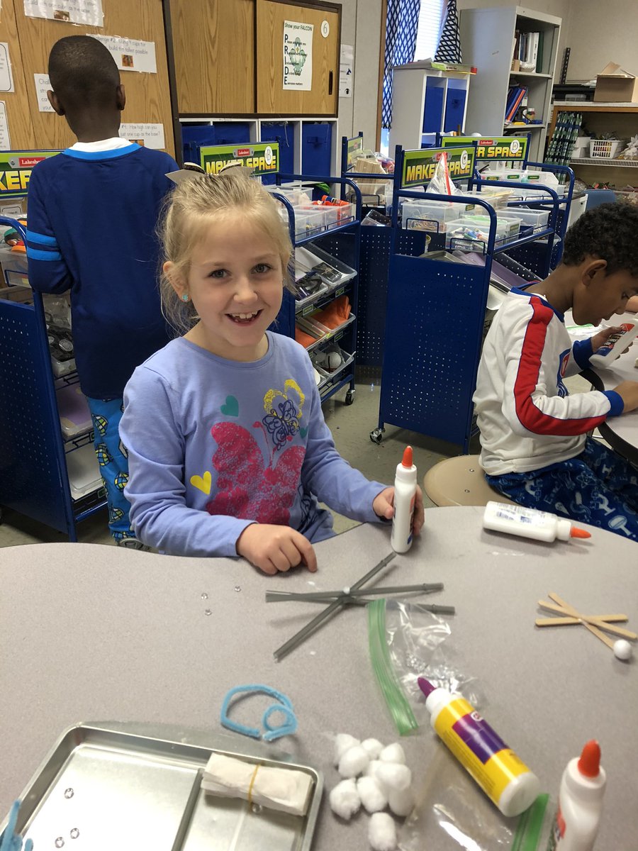 BarbaraWestlund's tweet photo. 3rd grade learning about snowflake symmetry in the MakerSpace!
#EngageYCSD @kecagle
@kdenny_ @YCSD #InnovateYCSD @yes_falcons @leadegriffin @tkrejcareck #stemYCSD @PamNorthamVA
@ScienceMusofVa
#STEMva @childengineer https://t.co/wvyclbEc62