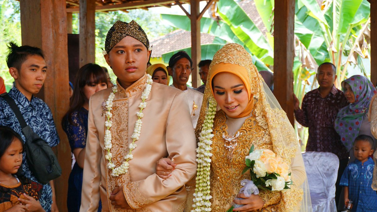 Ramdhanfz_'s tweet photo. Beri nilai dung,?
#preweding #nikah #lightroomfilter https://t.co/2t1NmnwLgz