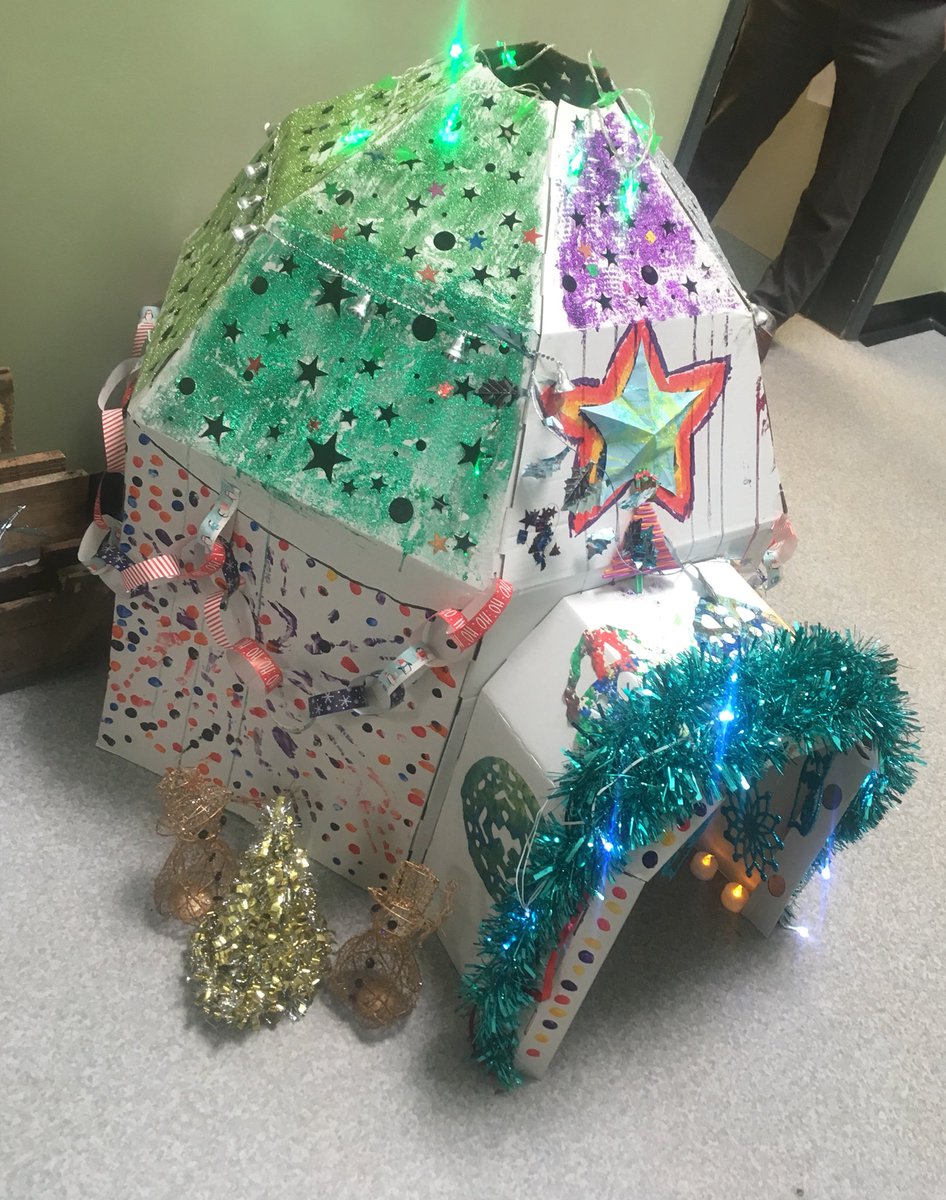 CourtElevate's tweet photo. Thank you to Mrs. Mathews for judging the Christmas Igloo competition yesterday. Team LS1 scooped first place with a North Pole theme. Great work! @CourtFieldsSch https://t.co/Dj9FItrBIL