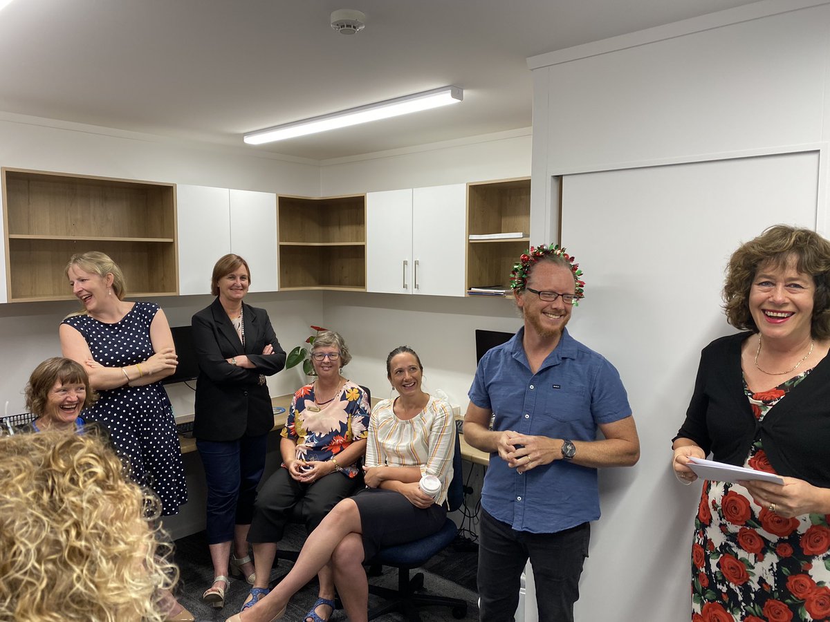 DralisonJames's tweet photo. So we are 2 weeks into our Healthcare Home journey and , of course, my favourite part so far is the daily staff huddle - GPs, nurses and admin. A wonderful way for us all to connect and start the day as a team. Simple but so effective! @HCH_NZ @HCHcollab @pinmhnmd https://t.co/siTxSPfd1W