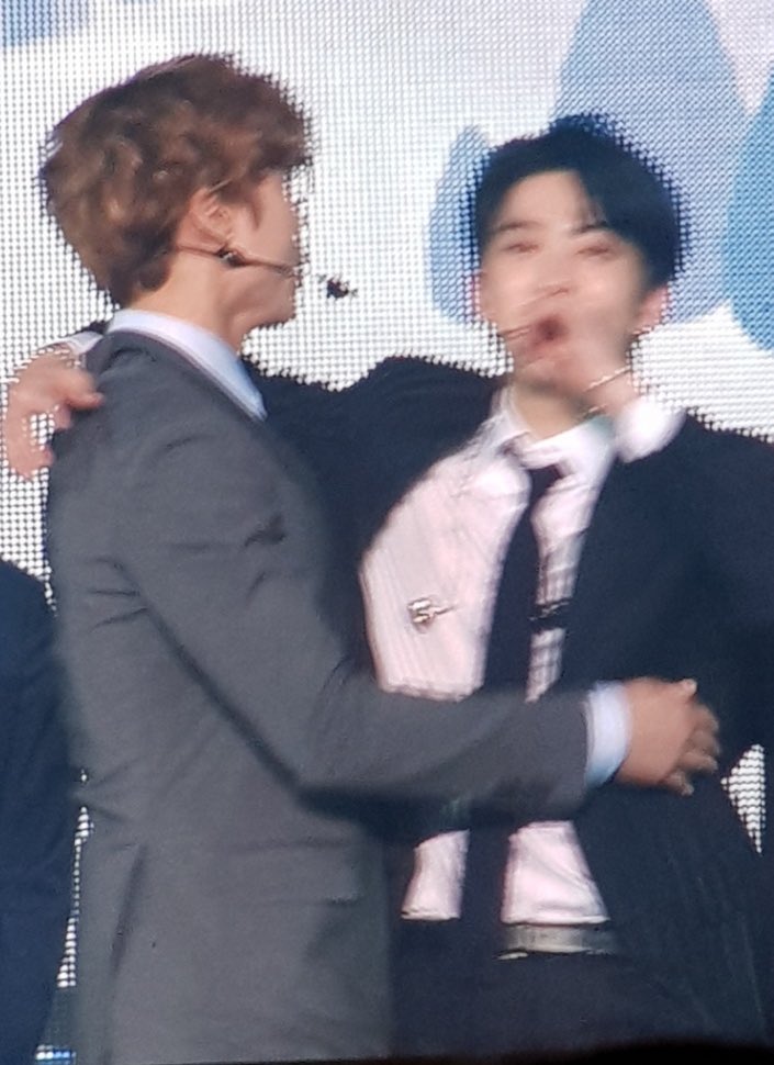 johnjae doing things ๐ค๐ tweet media
